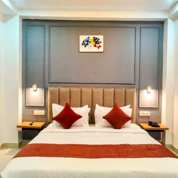 Hotel Mavens White Artemis Hospital Road Sector 52 Gurgaon，位于古尔冈的酒店