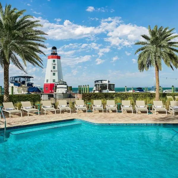 Faro Blanco Resort Marathon Florida Keys, Curio by Hilton，位于马拉松的酒店