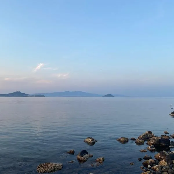 Home on the beach Vastadi，位于Mandrakion的酒店