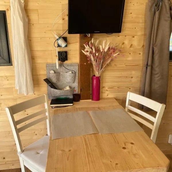 cabane，位于Saint-Vincent-de-Paul的酒店