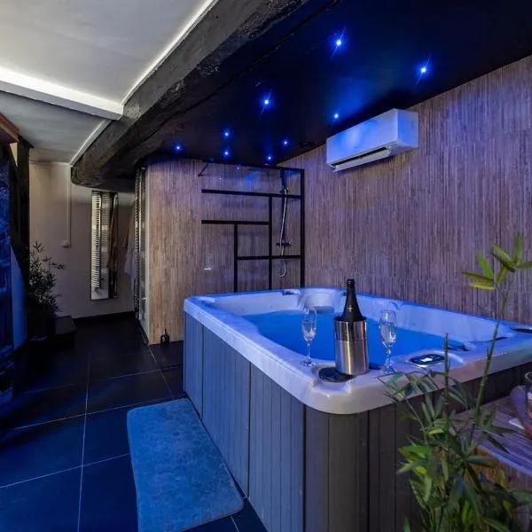 Love Room, La Parenthèse, Auxerre，位于欧塞尔的酒店