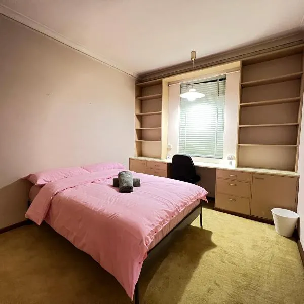 33 Room，位于Epping的酒店