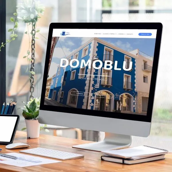 DOMOBLU Camere In Centro，位于托尔托利的酒店