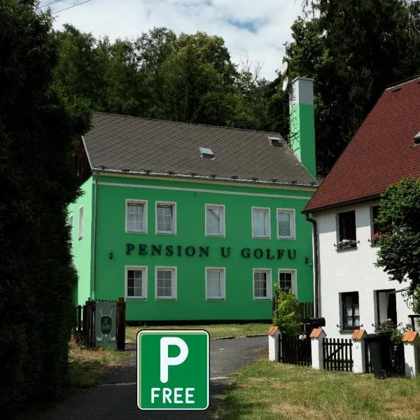 Pension U Golfu Cihelny，位于卡罗维发利的酒店