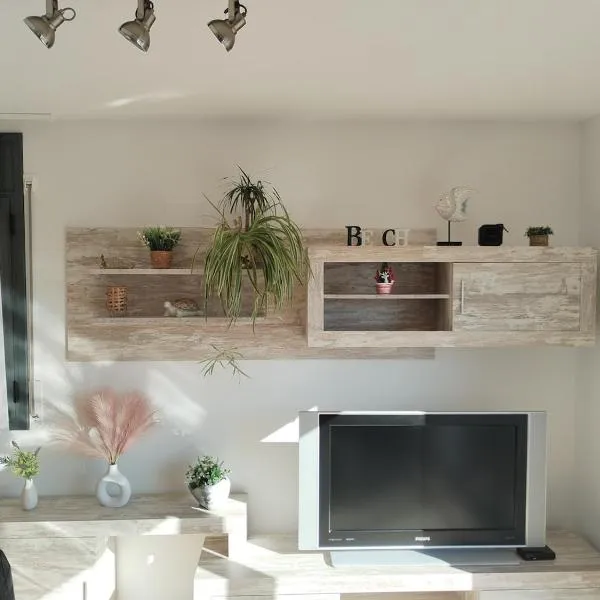 Apartamento familiar con piscina，位于迈阿密普拉特亚的酒店