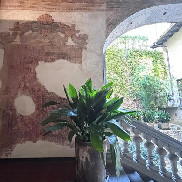 Palazzo Salvecchio，位于贝加莫的酒店