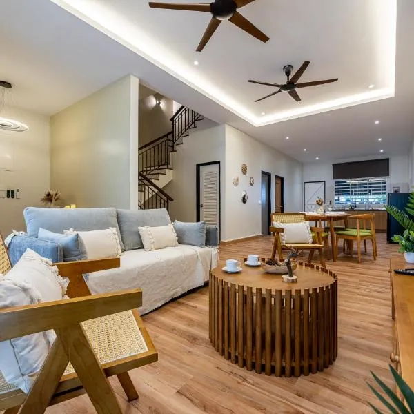 La Ferringhi Villa - Balinese Collection, by ALV，位于峇都丁宜的酒店