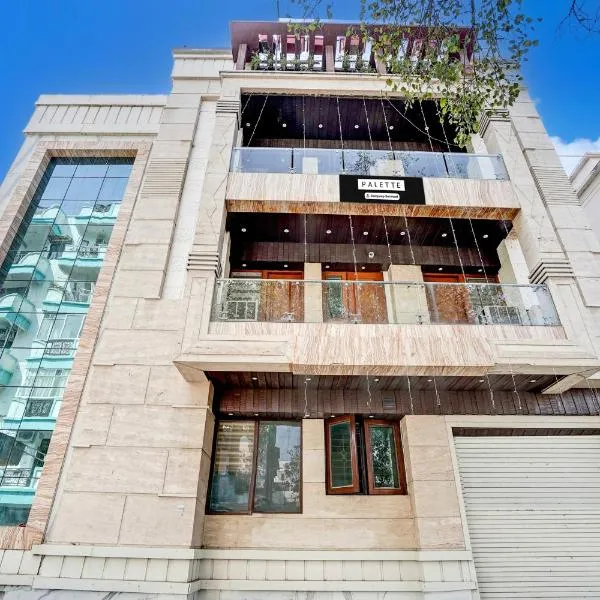 Palette Swaroop Nagar Formerly Shanti Kutir，位于坎普尔的酒店