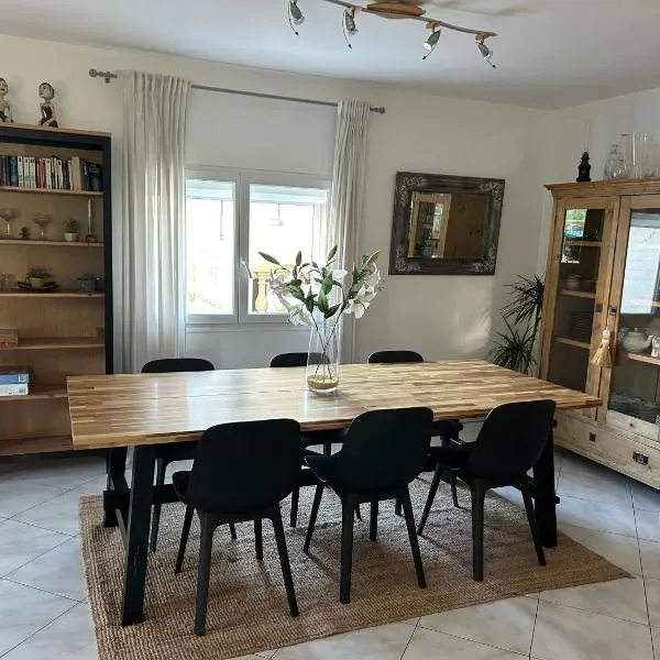 Villa Namasté，位于Méjannes-lès-Alès的酒店