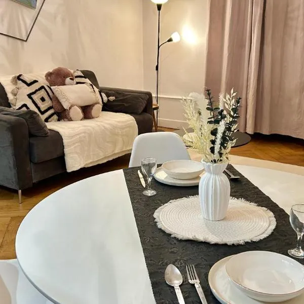 Résidence cosy Les Ambassadeurs - Centre Ville Aix les Bains，位于艾克斯莱班的酒店