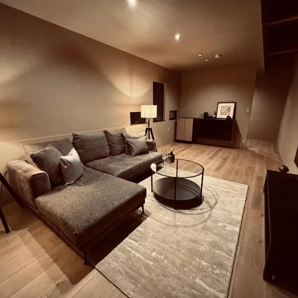 THE KAKU NARA Gin，位于奈良的酒店