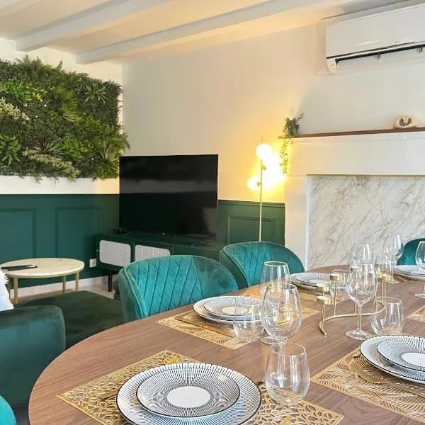 Villa Verde, magnifique gite à 10 min du Futuroscope，位于Saint-Léger的酒店