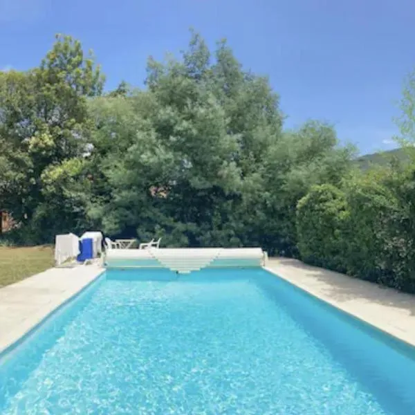 Logis PONIENTE，位于泰克河畔阿尔莱的酒店