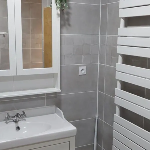 Les Tourterelles，位于Laquenexy的酒店