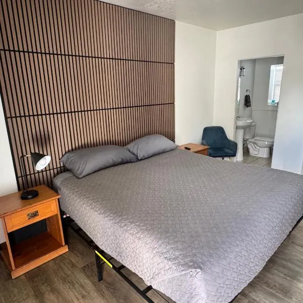 Mac’s Motel，位于希伯城的酒店