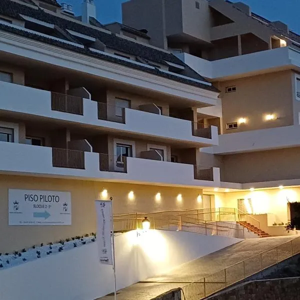 ROYAL DUQUESA HILLS - La Duquesa, Sabinillas, Manilva, Málaga - 513，位于马尼尔瓦的酒店