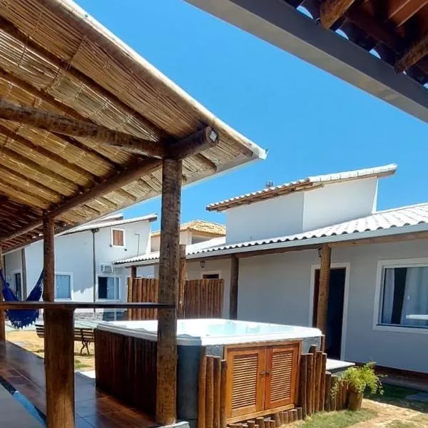 Casa Fernando de Noronha Itaipuaçu，位于马里卡的酒店