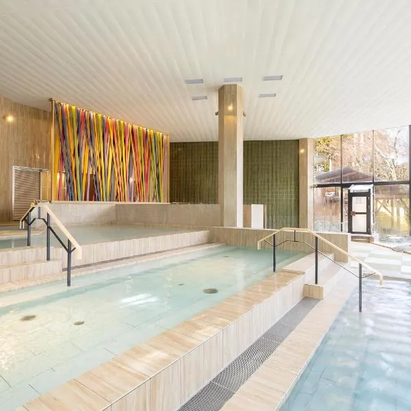 Ooedo Onsen Monogatari Premium Yamanaka Grand Hotel，位于加贺的酒店