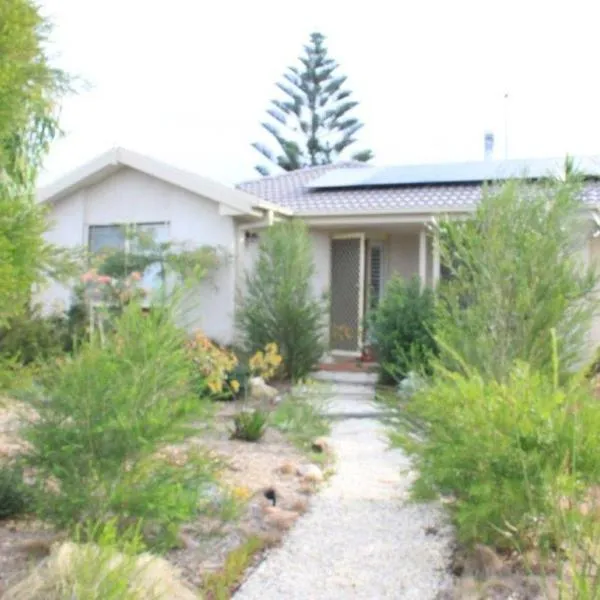 Costa Casa Jervis Bay Retreat，位于文森提亚的酒店