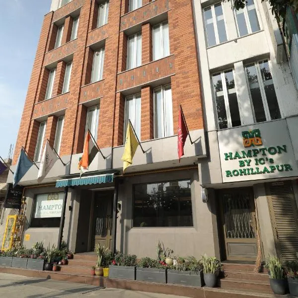 Hampton By IC's，位于诺伊达的酒店