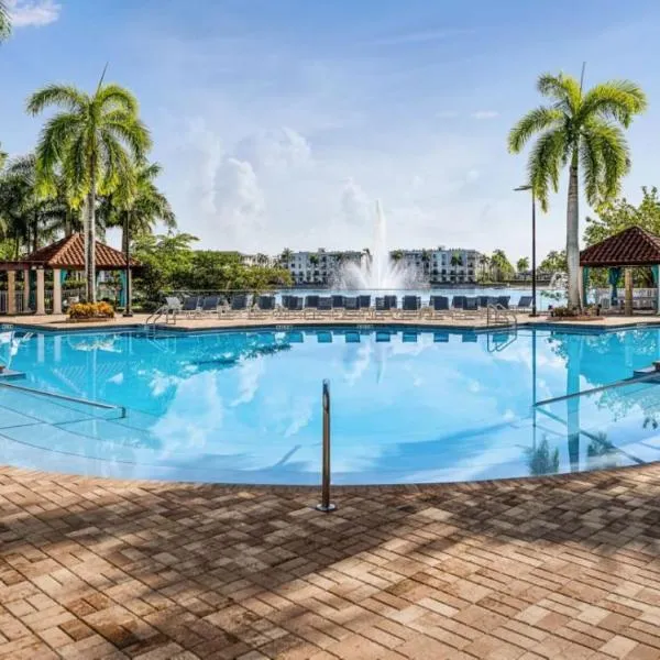 Marriott Villas at Doral 2BD sleeps 8，位于迈阿密的酒店