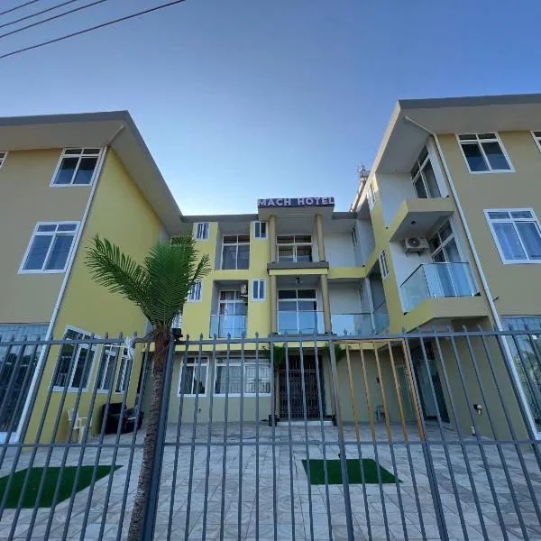 Mach Hotel，位于达累斯萨拉姆的酒店