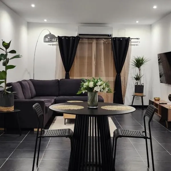 Studio mezzanine centre-ville，位于埃尔伯夫的酒店