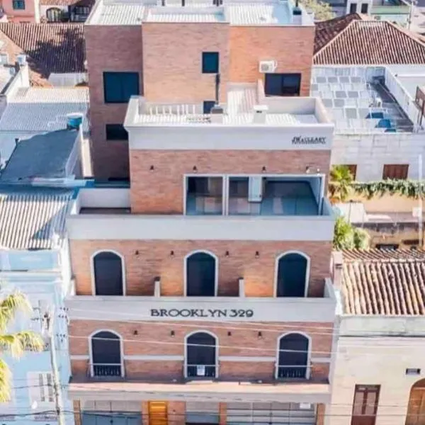 studio em prédio de luxo central，位于巴热的酒店