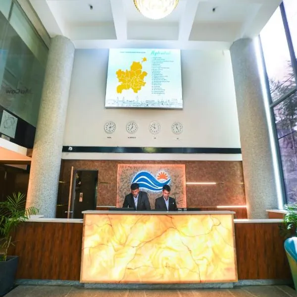 Sunrise A Boutique Hotel，位于Kondapur的酒店