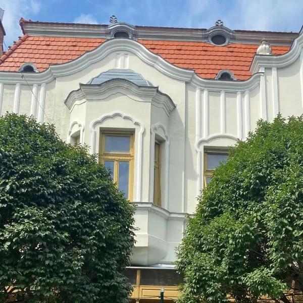 Kastély Vendégház，位于凯斯特海伊的酒店