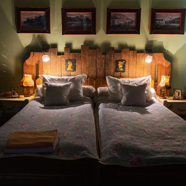 Pokoje hotelowe Starówka，位于奥斯特罗文卡的酒店