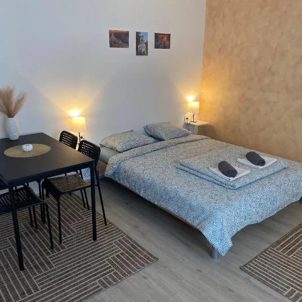 Apartman NADA，位于Sladinac的酒店