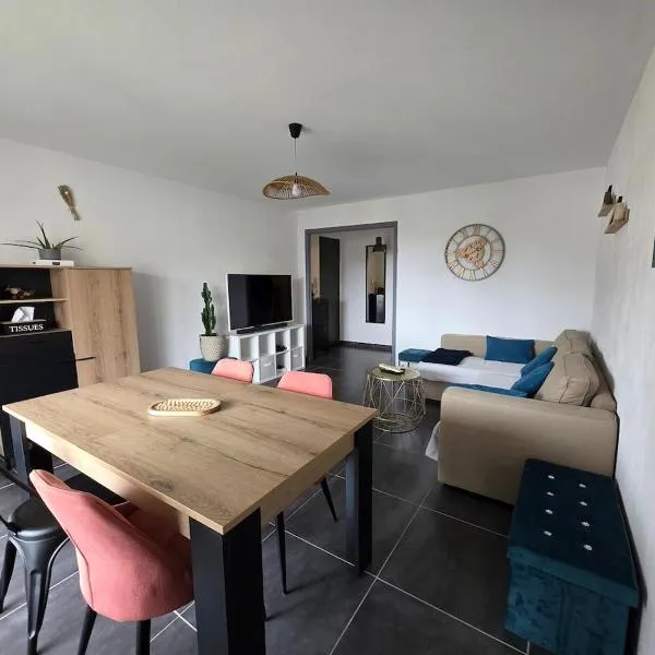 Appartement climatisé 4 personnes，位于锡斯特龙的酒店