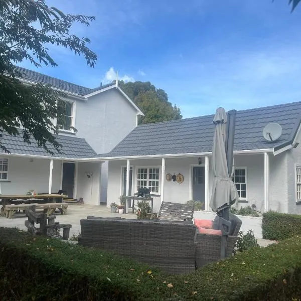 Newfields Country Retreat，位于Sefton的酒店