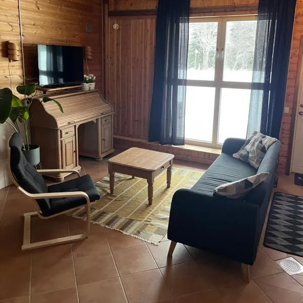 Kolbackens Camping & Stugby，位于Åsarna的酒店