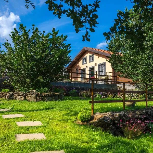 Villa del Gelso - Chalet nel Parco dell'Etna，位于马斯卡利的酒店