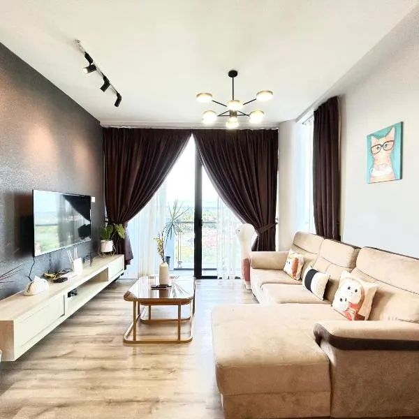 Hanns7Paxs Pool KingBed WiFi WasherDryer Comfort Stay 6，位于诗巫的酒店