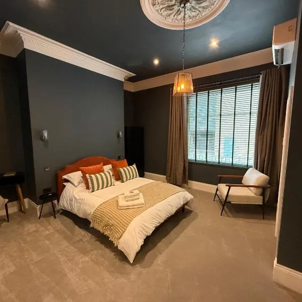 Akroyd House - The Piece Hall Room，位于哈利法克斯的酒店