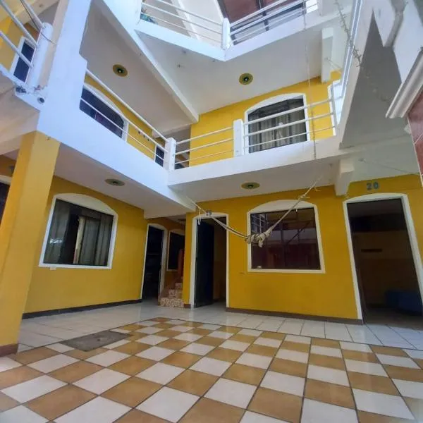 Hotel PENELEU 1，位于圣佩德罗拉拉古纳的酒店