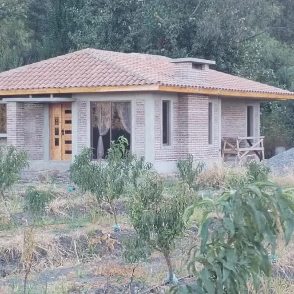 Hosteria y Cabañas Malloa - Naturaleza y Desconexión，位于Caracoles的酒店