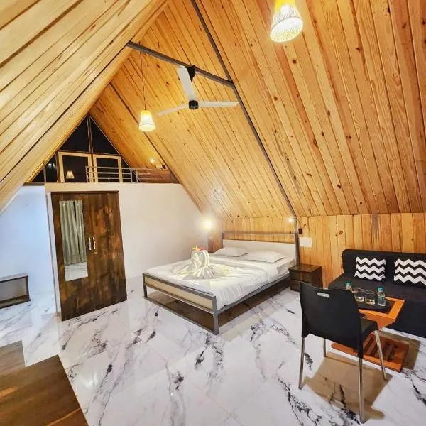 Nirved Retreat Resort - A Backwater Forest Peaceful Stay in Bhor, Pune，位于Āpti的酒店