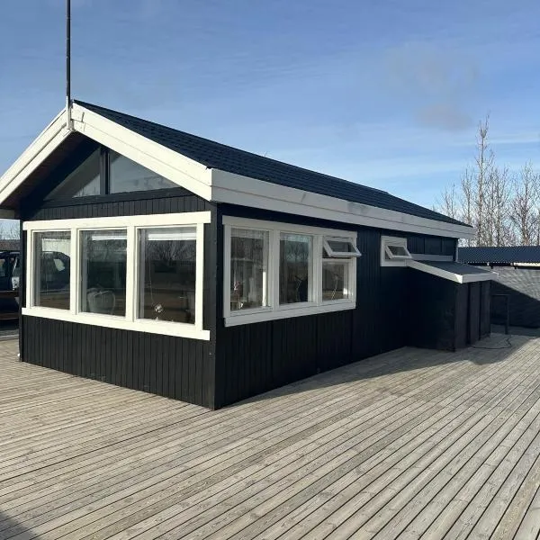 Cozy Kálfhóll in South Iceland，位于Hraunvellir的酒店