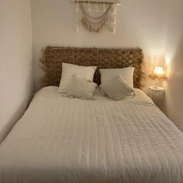 Appartement cosy centre du Crès，位于Le Crès的酒店