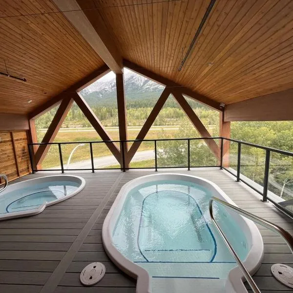 Top FL 2BR 2BA Hot Tubs phenomenal mountain views，位于坎莫尔的酒店