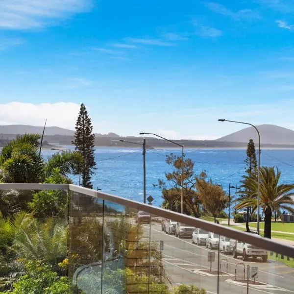 Elysee Beachside Apartments Alexandra Headland，位于亚历山德拉岬角的酒店