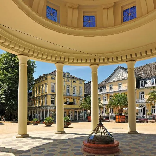 Hotel Fürstenhof，位于巴特皮尔蒙特的酒店