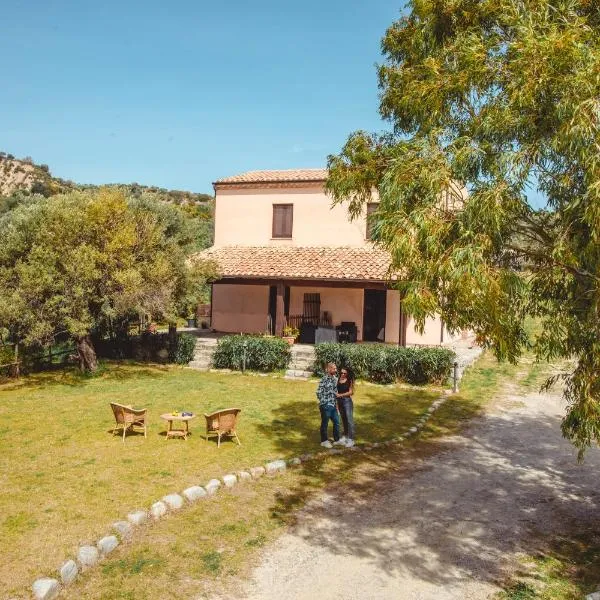 Casa vacanze Torrerusso，位于Casa Pupo的酒店