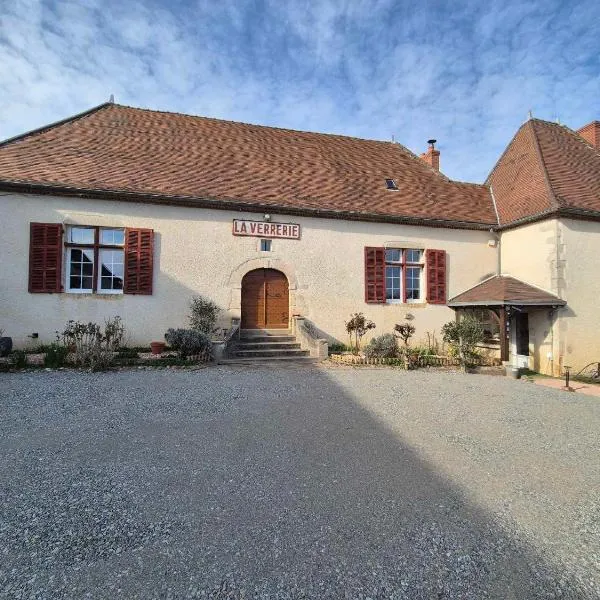 Le refuge des3petitscochons，位于Lalizolle的酒店