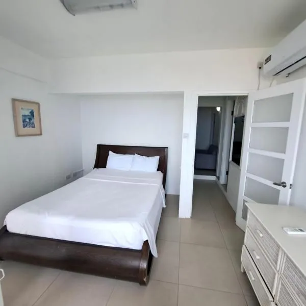 OCEAN VIEW APARTMENTs，位于圣乔治的酒店