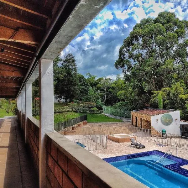 Gran Tierra - Sabaneta，位于麦德林的酒店